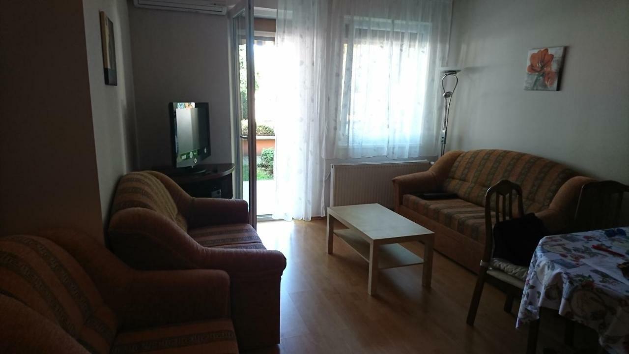 Villa Palazzo Apartments Siófok Exteriör bild